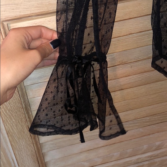 Hinge Sheer & Romantic Button Down Blouse - Picture 3 of 4